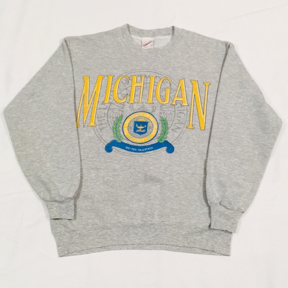 Vintage Sweaters - Women’s Vintage University of Michigan Crewneck